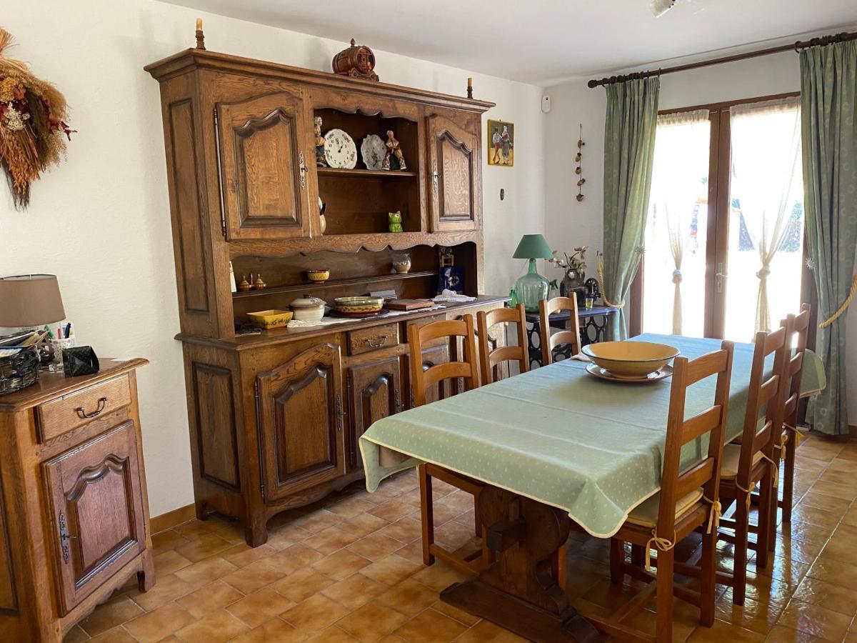Maison Provencale En Campagne A Éguilles Exterior foto